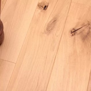 Parquet massif Chêne brut 21mm 130x350-2000mm Plancher G02-2,5 Colis 1,3m²